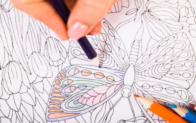 Le coloriage pour les ados : une bulle de sérénité et d’expression personnelle